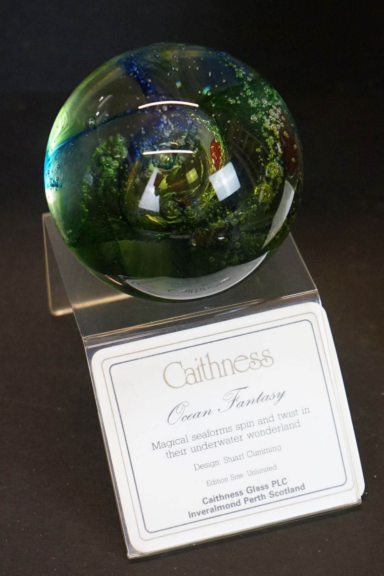 Seven Caithness glass paperweights to include Mooncrystal, Pastel, 40th Anniversary of Queen - Image 5 of 5