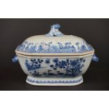 18th century Chinese Blue and White Octagonal Tureen and Cover (a/f), 34cm wide