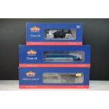 Ex shop stock - Three boxed Bachmann OO gauge locomotives to include 31880 Class 4F 0-6-0 3851 LMS