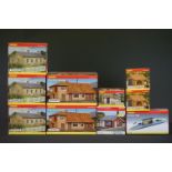 Ex shop stock - Nine boxed Hornby OO gauge Skaledale trackside buildings to include 2 x R7264 The