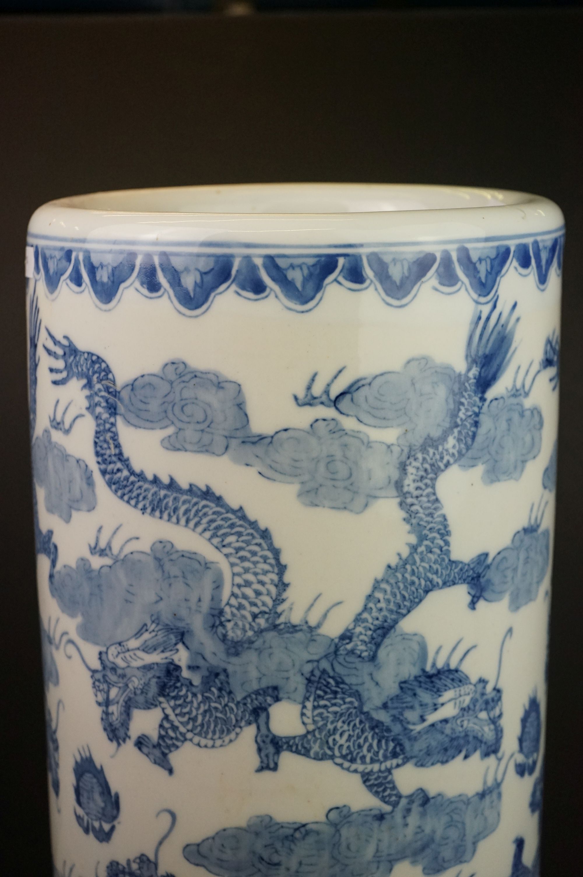 Chinese Blue and White Ceramic Stick Stand decorated with dragons, 46cm high - Image 4 of 7