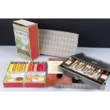Vintage boxed Winsor & Newton japanned tin colour box with contents, together with a boxed set of