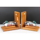 Pair of novelty bookends in the form of ducks