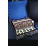 Alvari German manufactured piano accordion with case