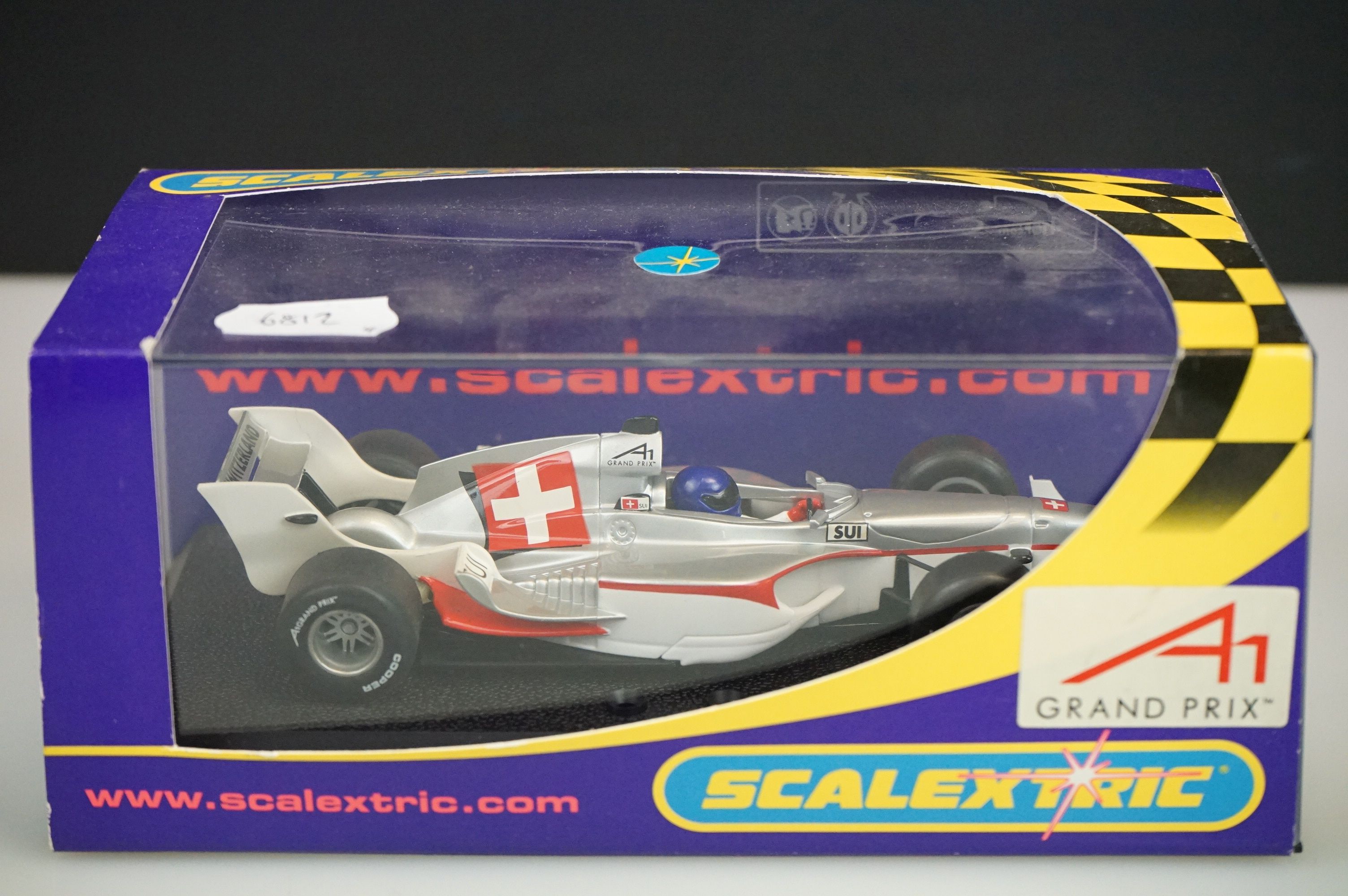 Four cased / boxed Scalextric slot cars to include C2708 A1 Grand Prix Team Netherlands, C2709 A1 - Image 3 of 5