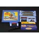 Boxed Hornby Dublo EDG18 2-6-4 Tank Goods Train BR set with locomotive, rolling stock and track plus