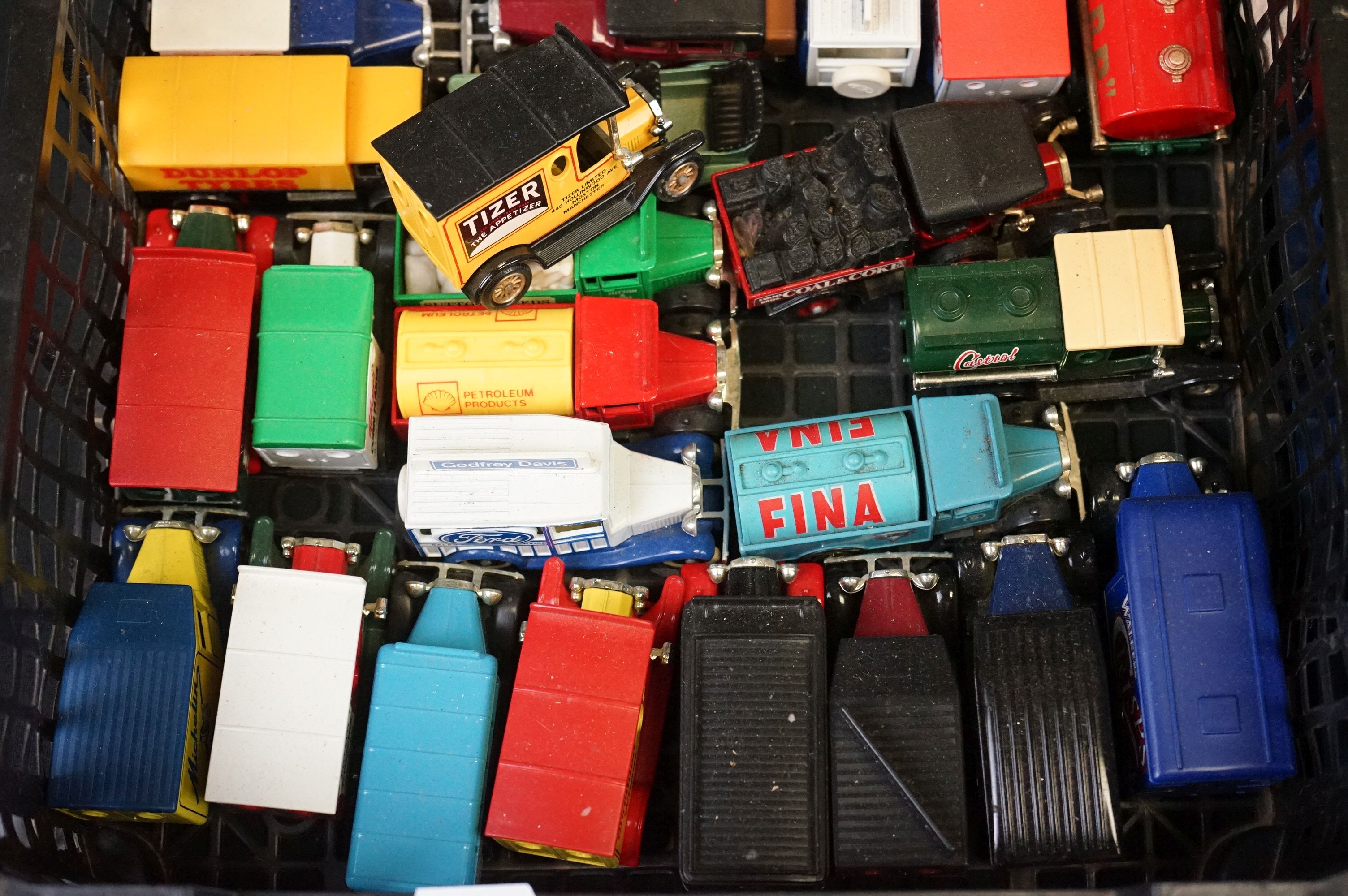 Collection of diecast models, mainly Lledo Promotional and Matchbox Models of Yesteryear, together - Bild 7 aus 13