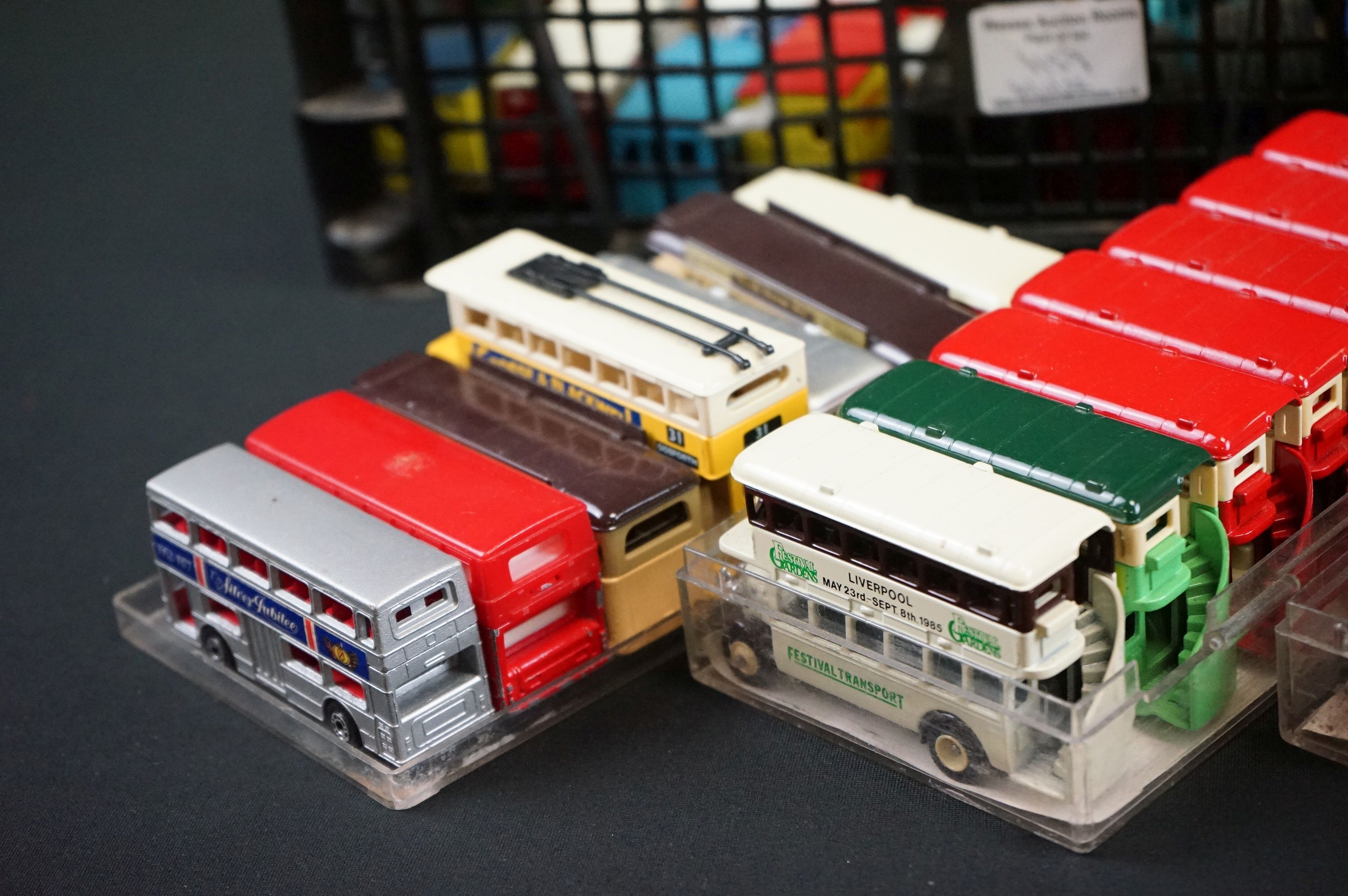 Collection of diecast models, mainly Lledo Promotional and Matchbox Models of Yesteryear, together - Bild 2 aus 13