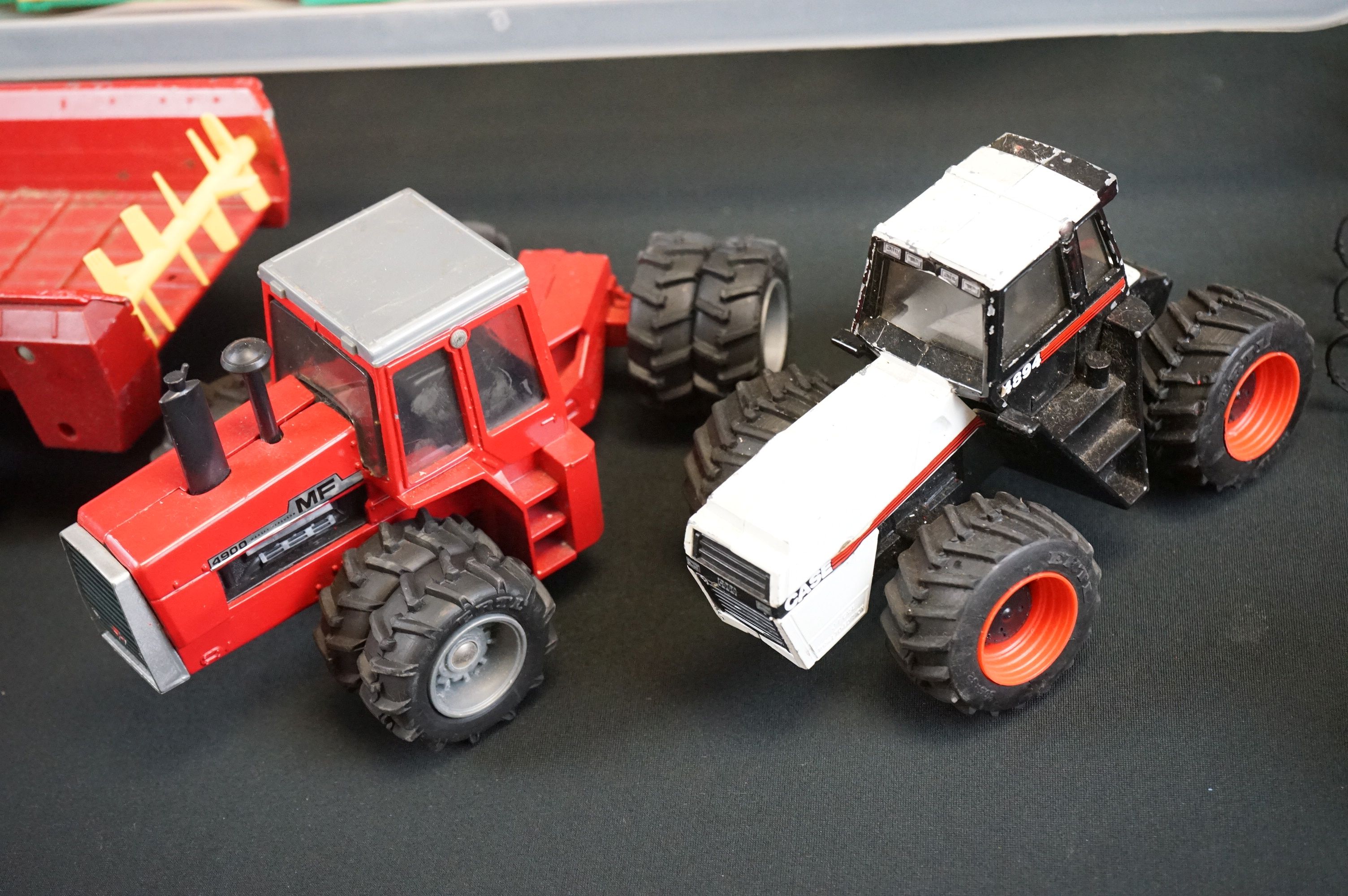 Collection of play worn Farming diecast models to include 2 x Lone Star, 15 x Britains & 9 x ERTL - Bild 3 aus 9