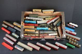 Around 60 OO / HO gauge items of rolling stock to include coaches, tankers and wagons featuring