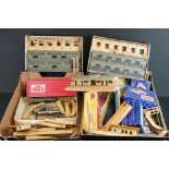 Quantity of Hornby model railway to include boxed & rolling stock, boxed accessories featuring 5086,