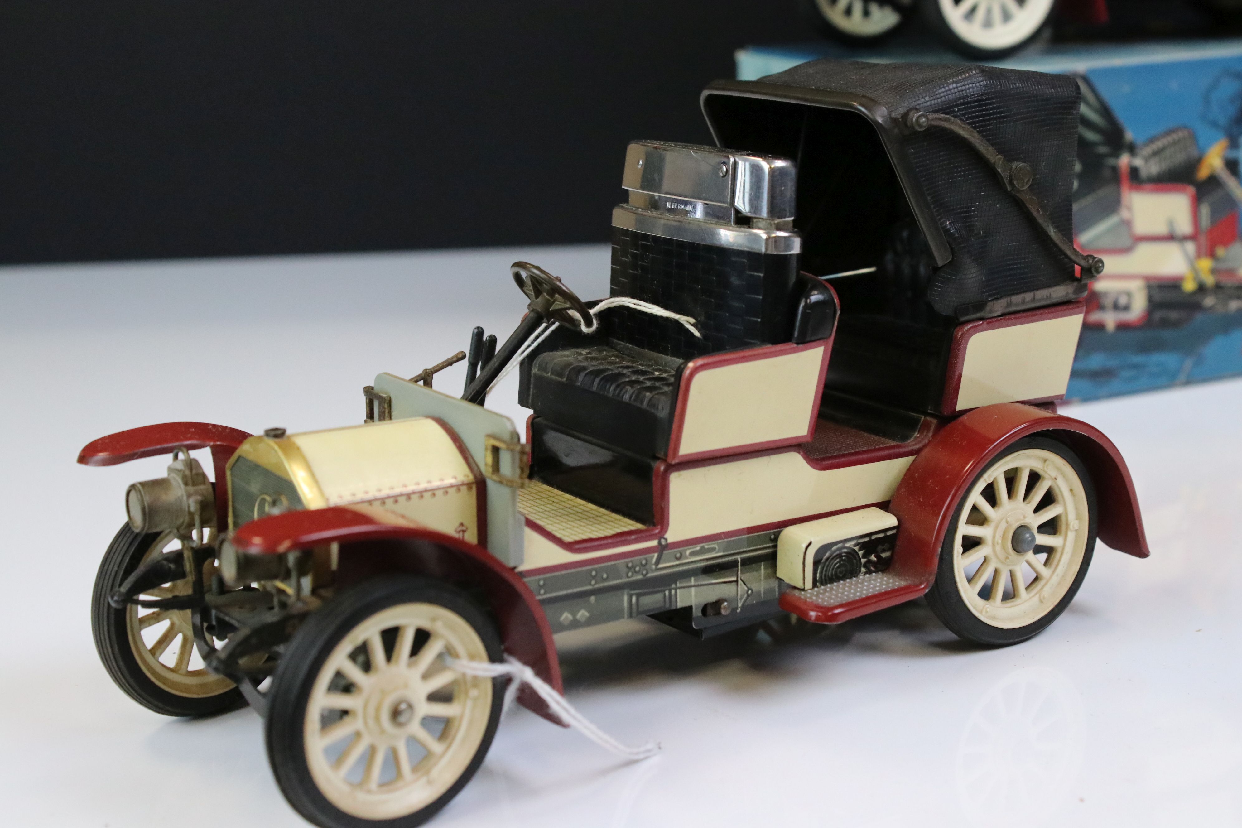Boxed Schuco Old Timer 1229 Mercedes Simplex anno 1902 tin plate model plus another unboxed example, - Bild 4 aus 13