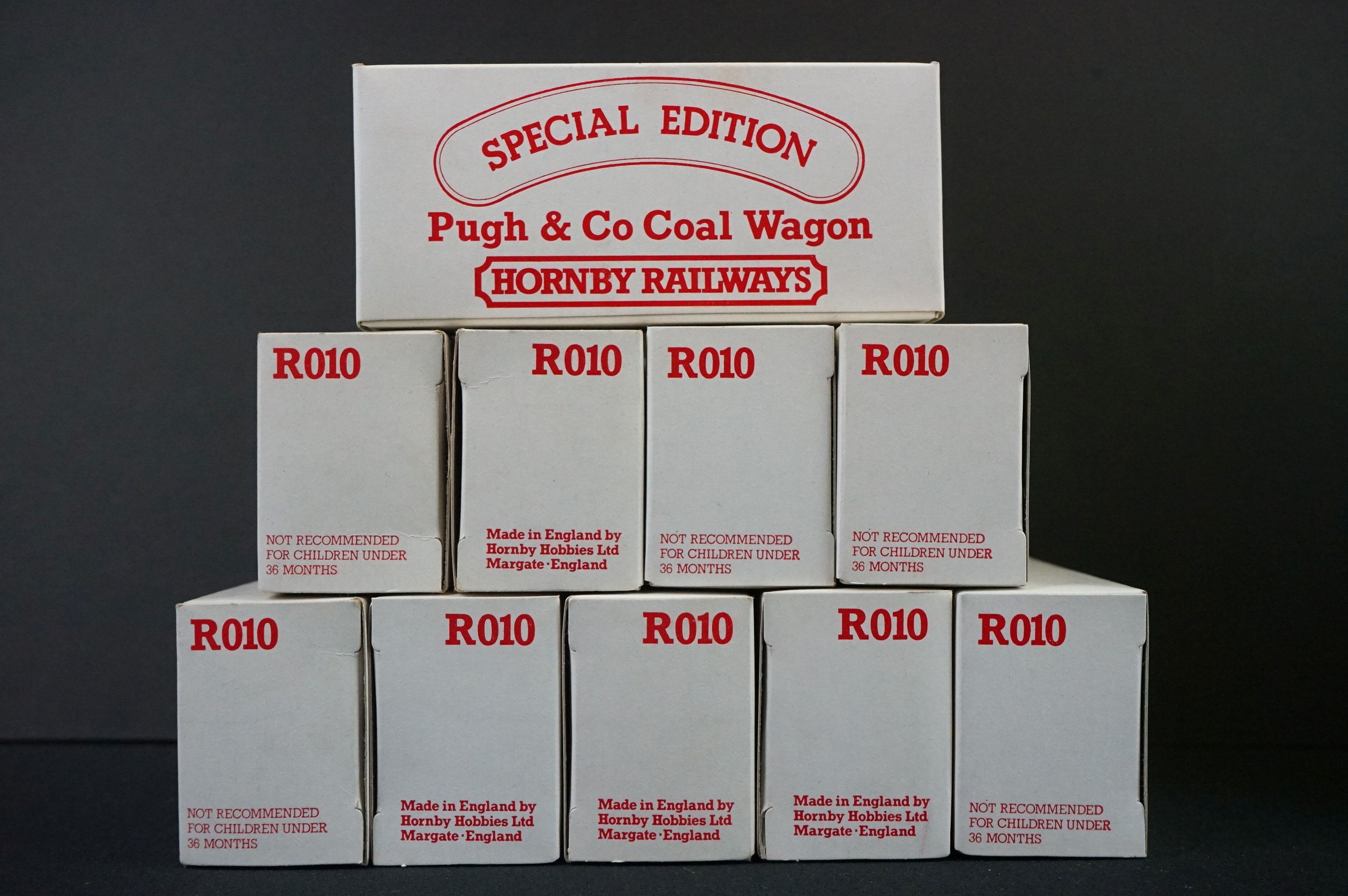 16 Boxed OO gauge items of rolling stock to include 10 x Hornby R010 Special Edition Pugh & Co - Bild 2 aus 7