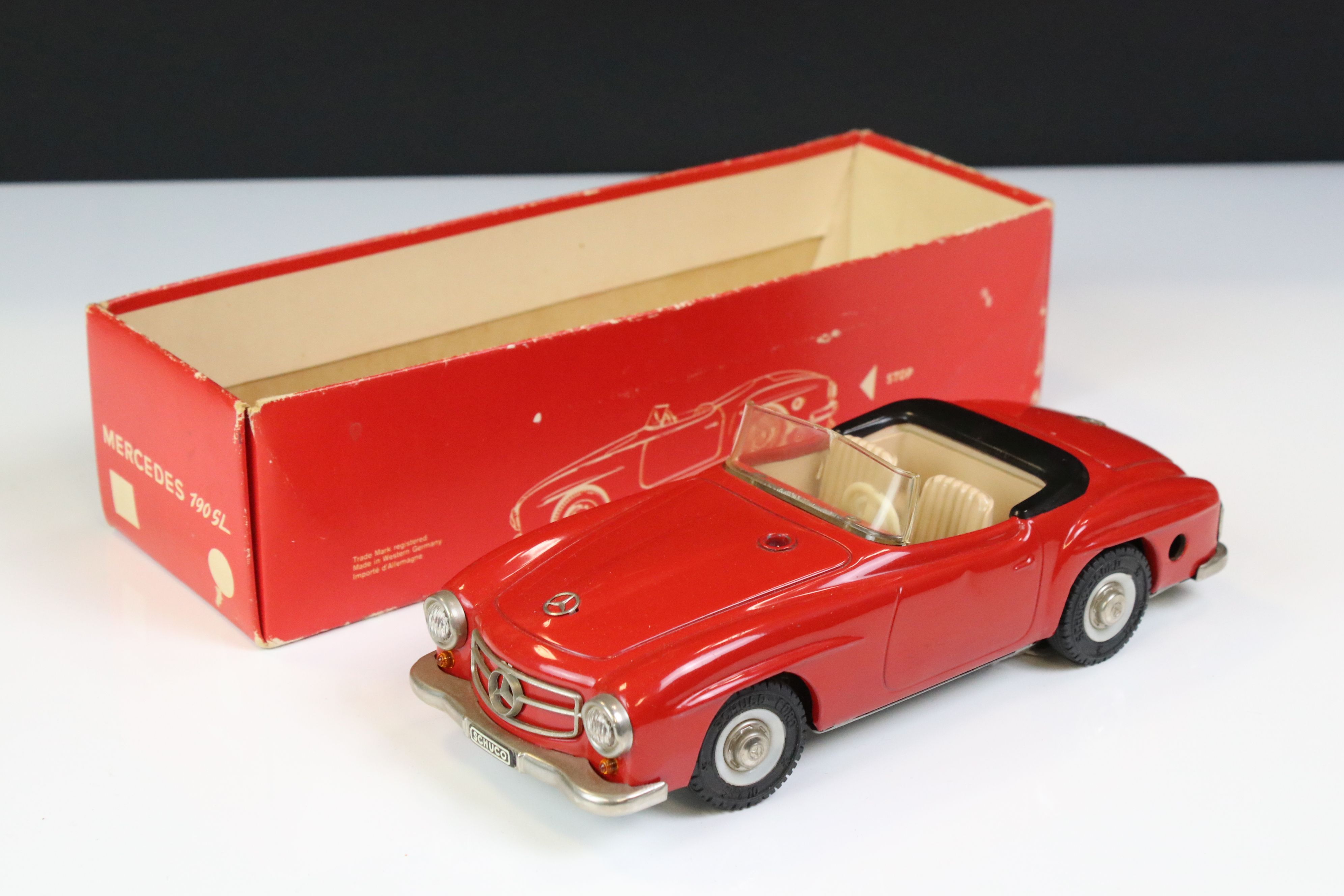 Schuco Clockwork tinplate remote control 2095 Mercedes 190 SL in red, with instructions and box tray