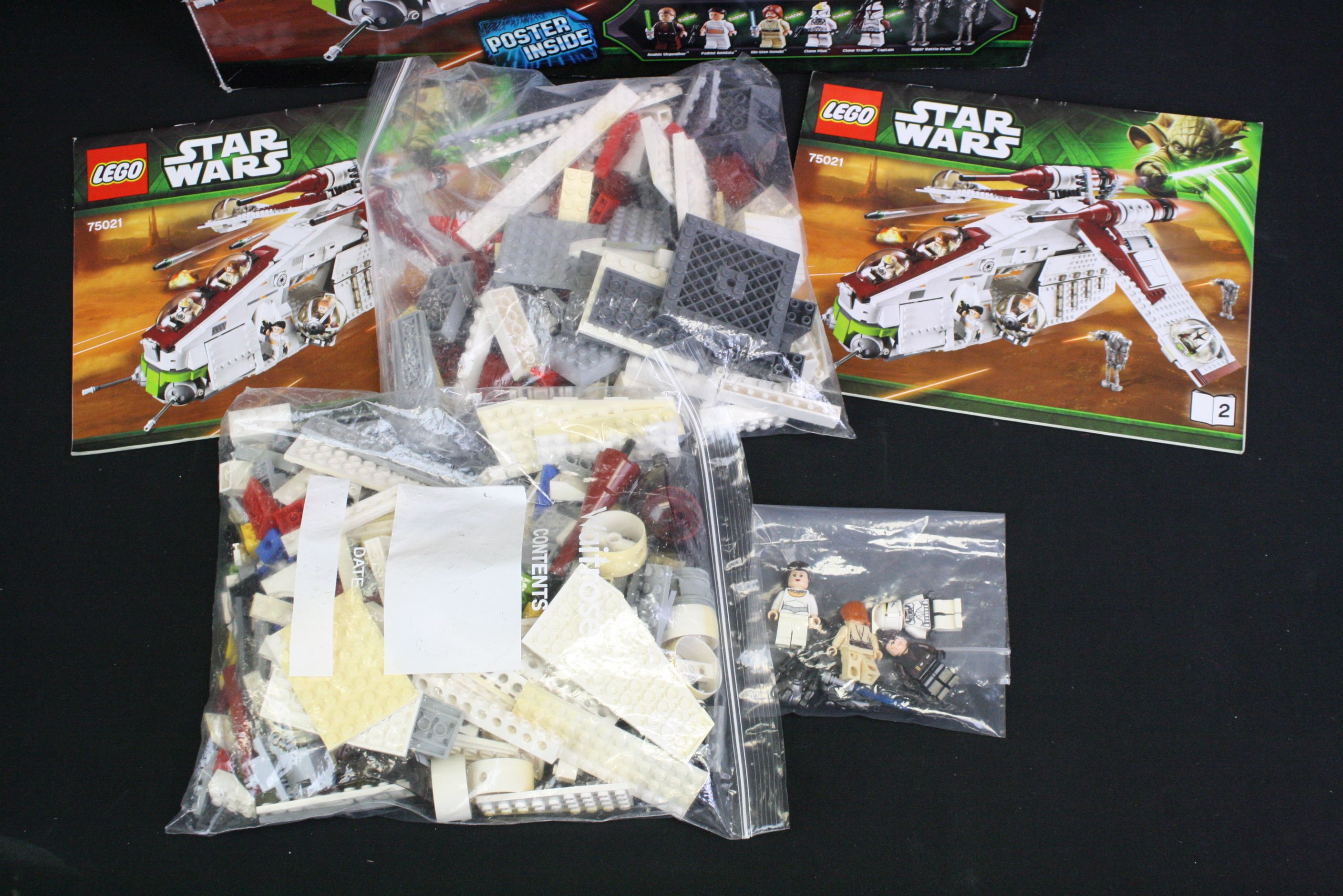 Lego - Four boxed Lego Star Wars sets to include 75021 Republic Gunship, 75054 AT-AT, 7877 Naboo - Bild 4 aus 23