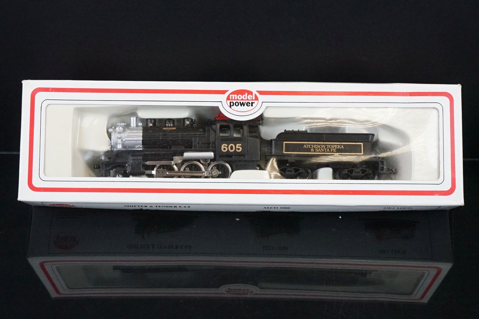 Seven Model Power HO gauge locomotives to include Santa Fe, PRR, B&O, Union Pacific and Burlington - Bild 7 aus 9