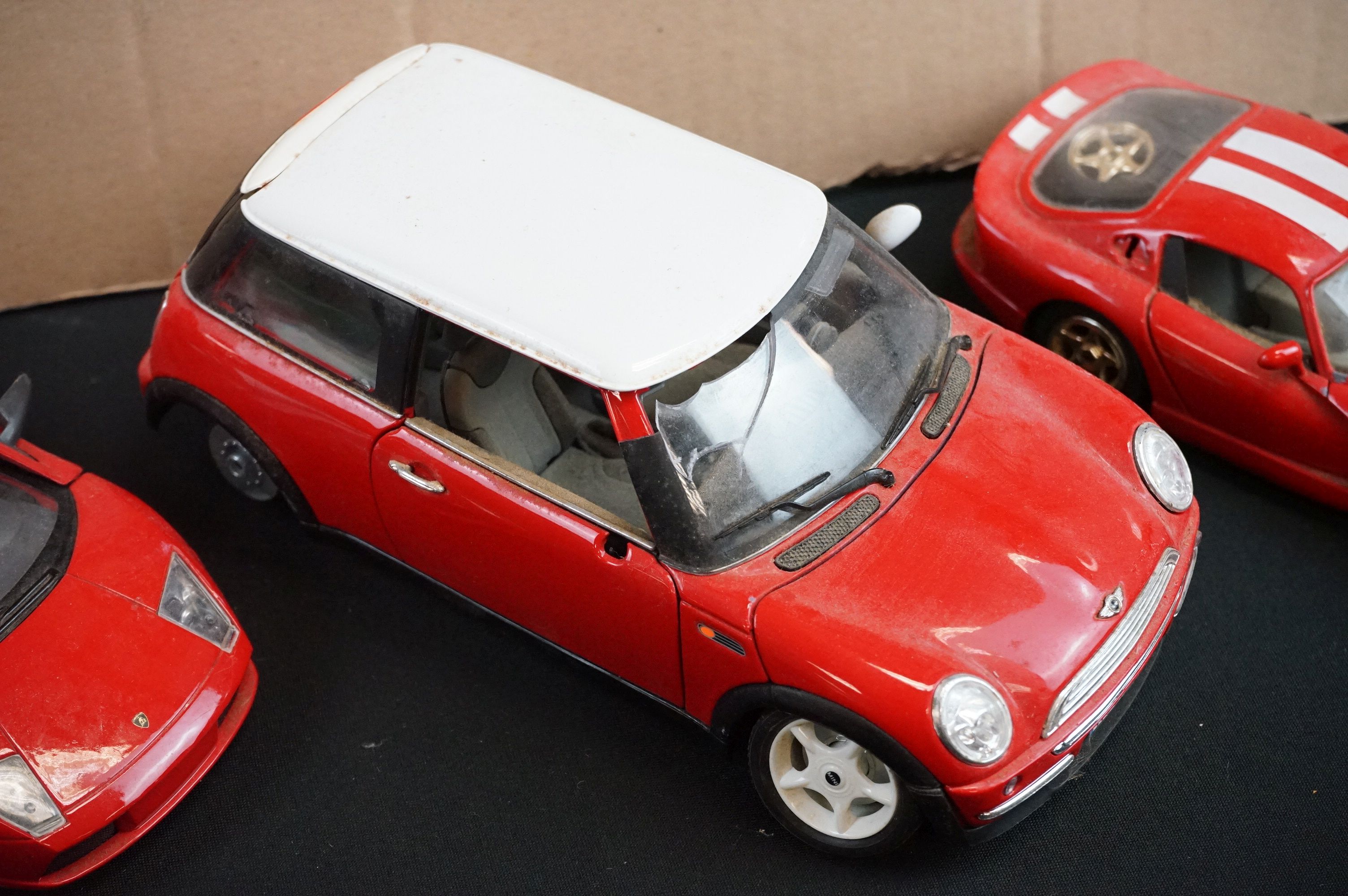 Around 45 diecast models, mainly contemporary examples, includes Vanguards, Corgi, Lledo, a Dinky - Bild 3 aus 10