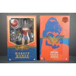 DC - Boxed Hot Toys Wonder Woman 1/6th Comic Book Concept Figure in original shop box, figure vg