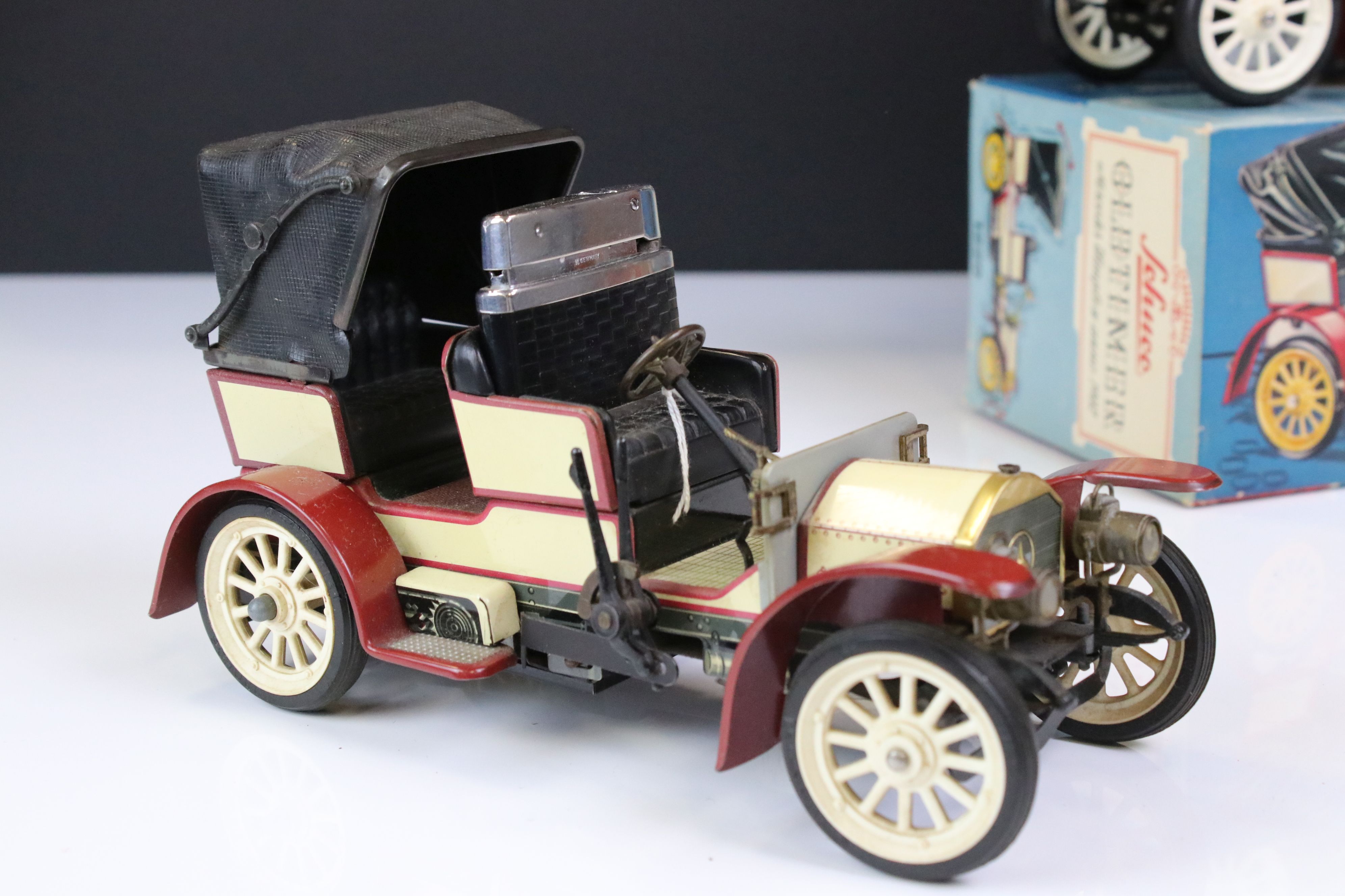 Boxed Schuco Old Timer 1229 Mercedes Simplex anno 1902 tin plate model plus another unboxed example, - Bild 2 aus 13