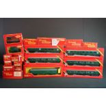 20 Boxed Triang / Hornby OO gauge items of rolling stock to include 4 x R933 SR Coach Composite, R11