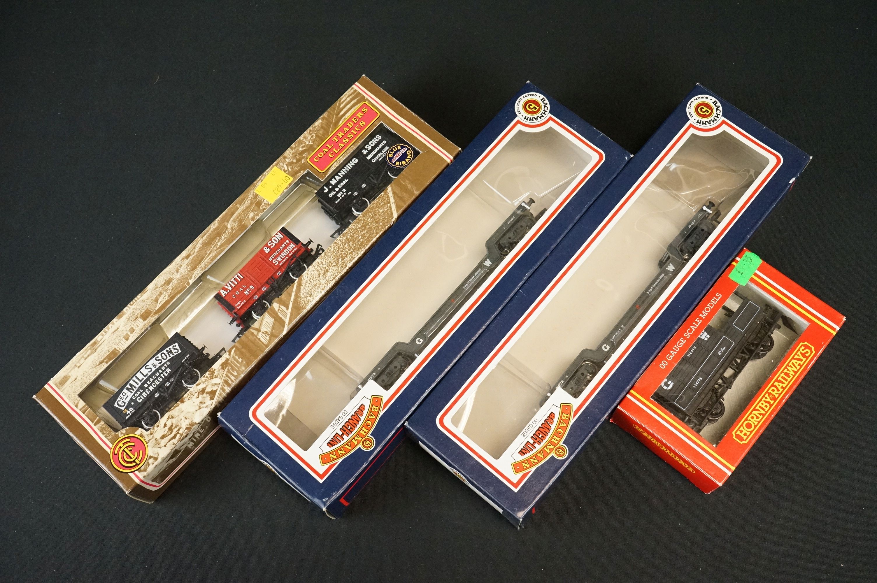 21 Boxed OO gauge items of rolling stock to include 12 x Hornby (features R4108 GWR Royal Mail TPO - Bild 8 aus 13