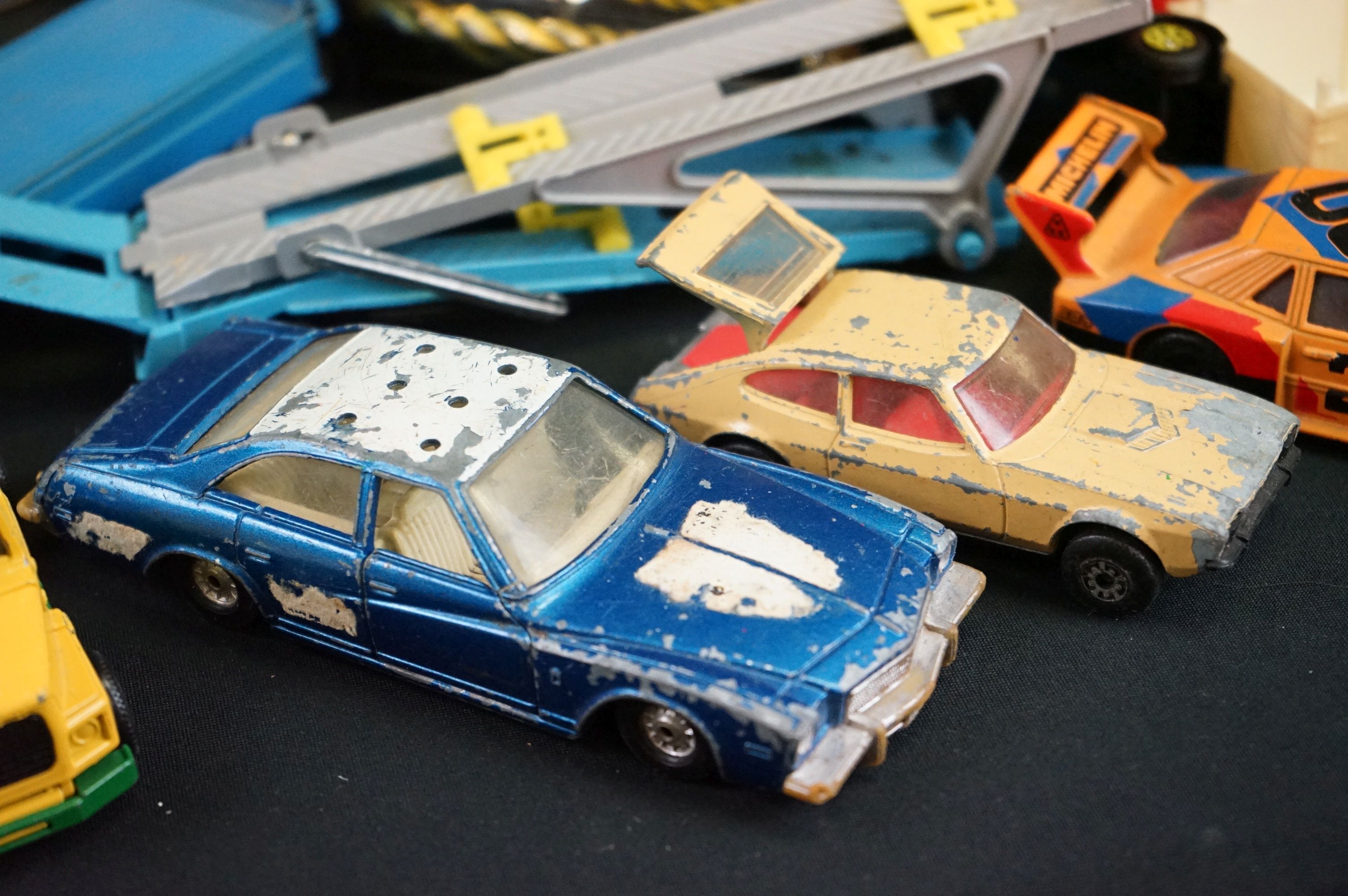 Quantity of diecast models featuring mainly commercial examples to include Siku, Corgi, Matchbox etc - Bild 2 aus 12