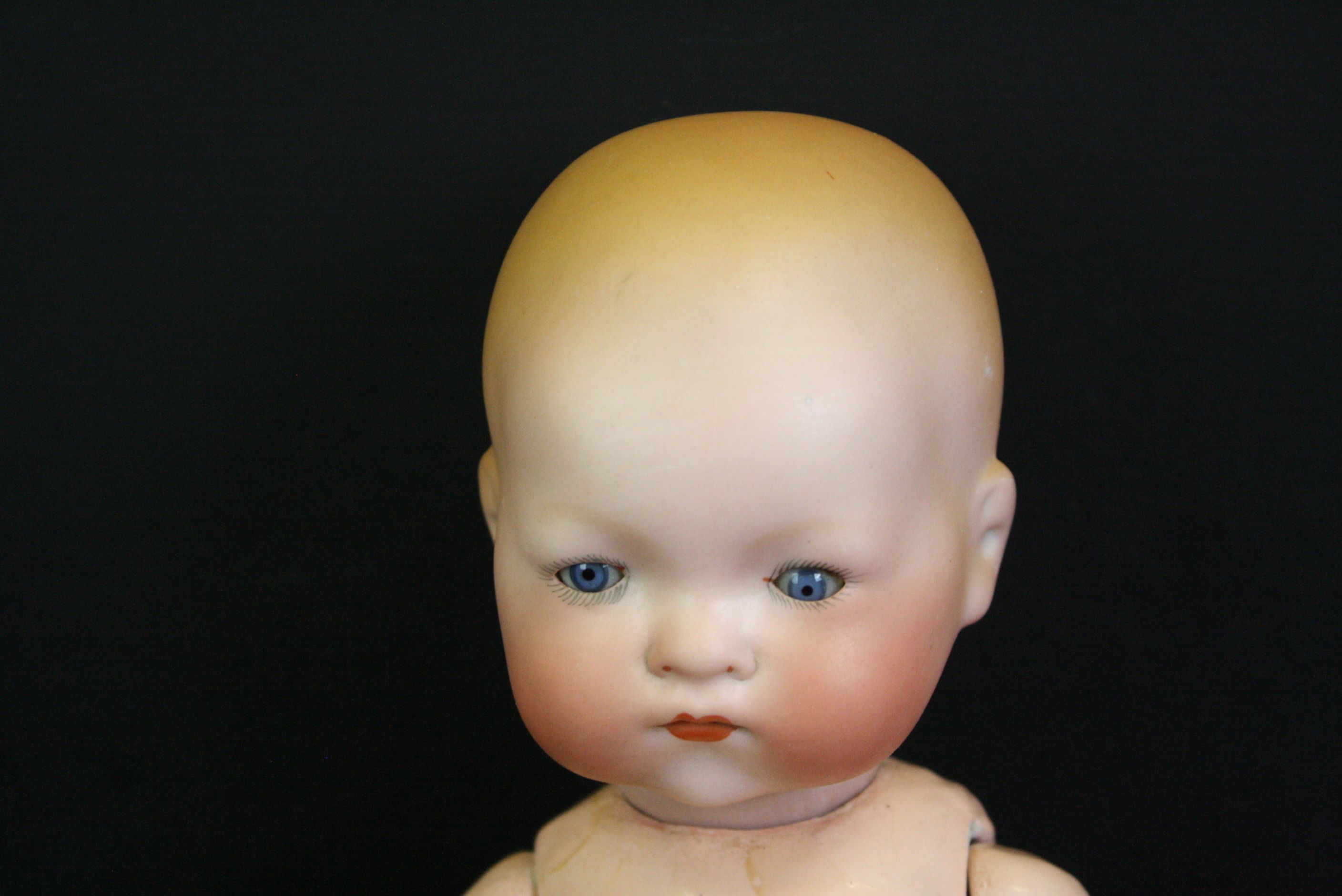 Early 20th C Armand Marseille Bisque headed baby doll, sleeping eyes, composition body, marked ' A.M - Bild 2 aus 10