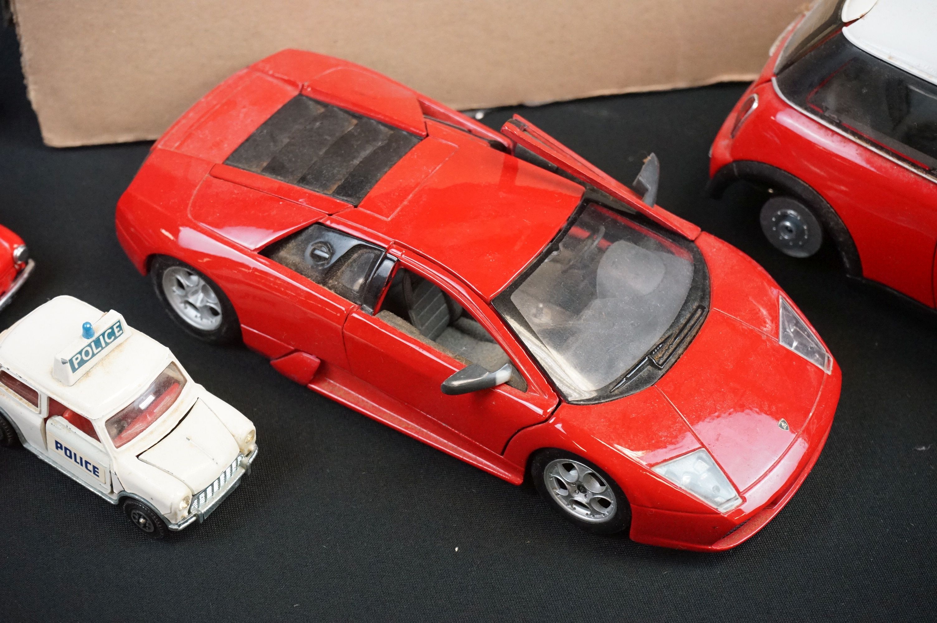 Around 45 diecast models, mainly contemporary examples, includes Vanguards, Corgi, Lledo, a Dinky - Bild 2 aus 10