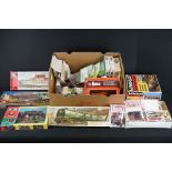 Collection of boxed & bagged OO / HO gauge model kits and accessories to include Faller, Heljan,