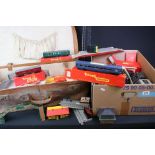 Quantity of Triang / Hornby OO gauge model railway to include 3 x boxed items of rolling stock,