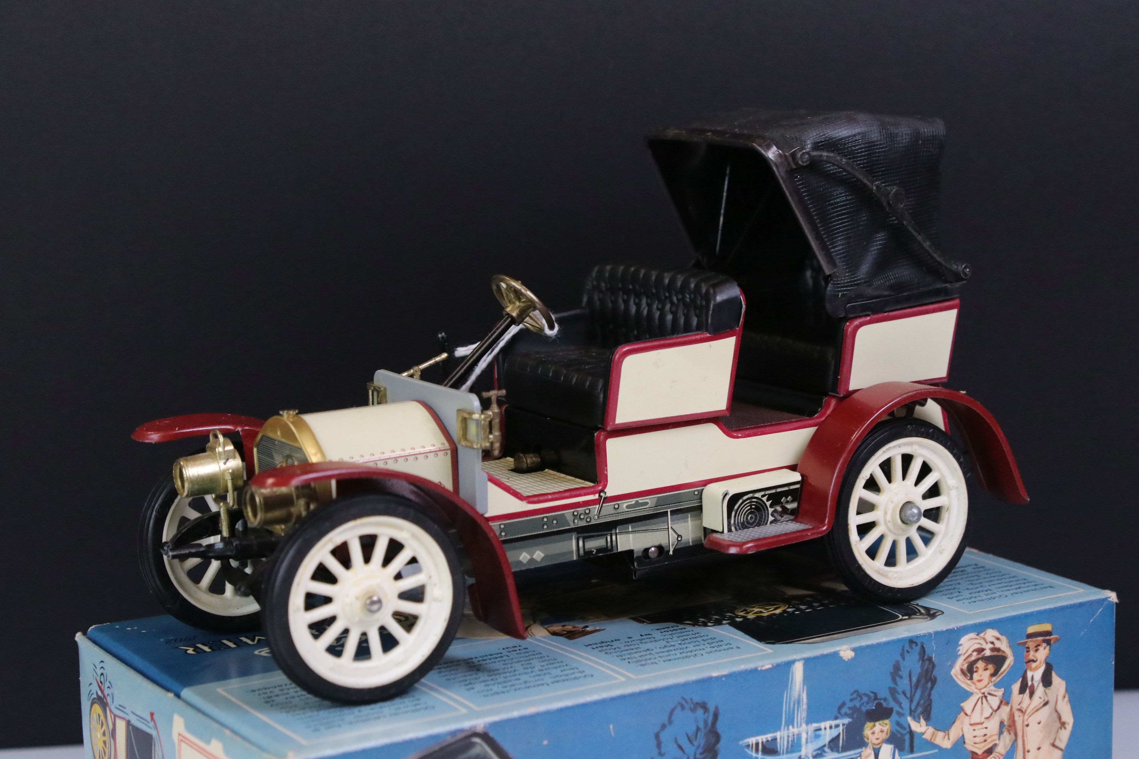 Boxed Schuco Old Timer 1229 Mercedes Simplex anno 1902 tin plate model plus another unboxed example, - Bild 6 aus 13