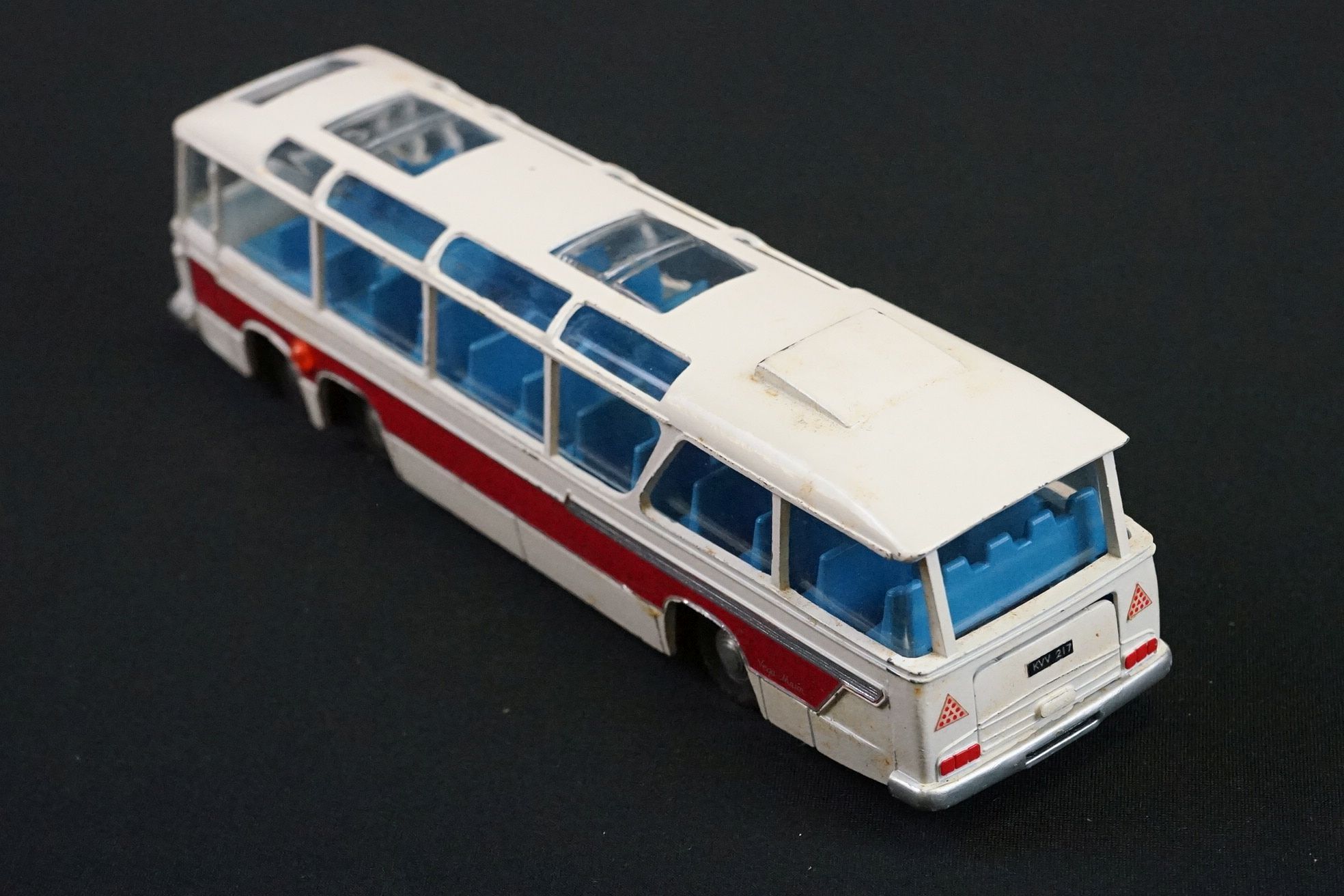 Five Boxed Dinky diecast models to include 952 Vega Major Luxury Coach in white, 402 Bedford Coca- - Bild 28 aus 34