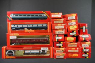 25 Boxed Hornby / Triang OO gauge items of rolling stock to include R416 Operating Mail Coach BR