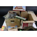 Quantity of OO gauge model railway to include Hornby Thomas & Friends Percy locomotive, boxed Hornby