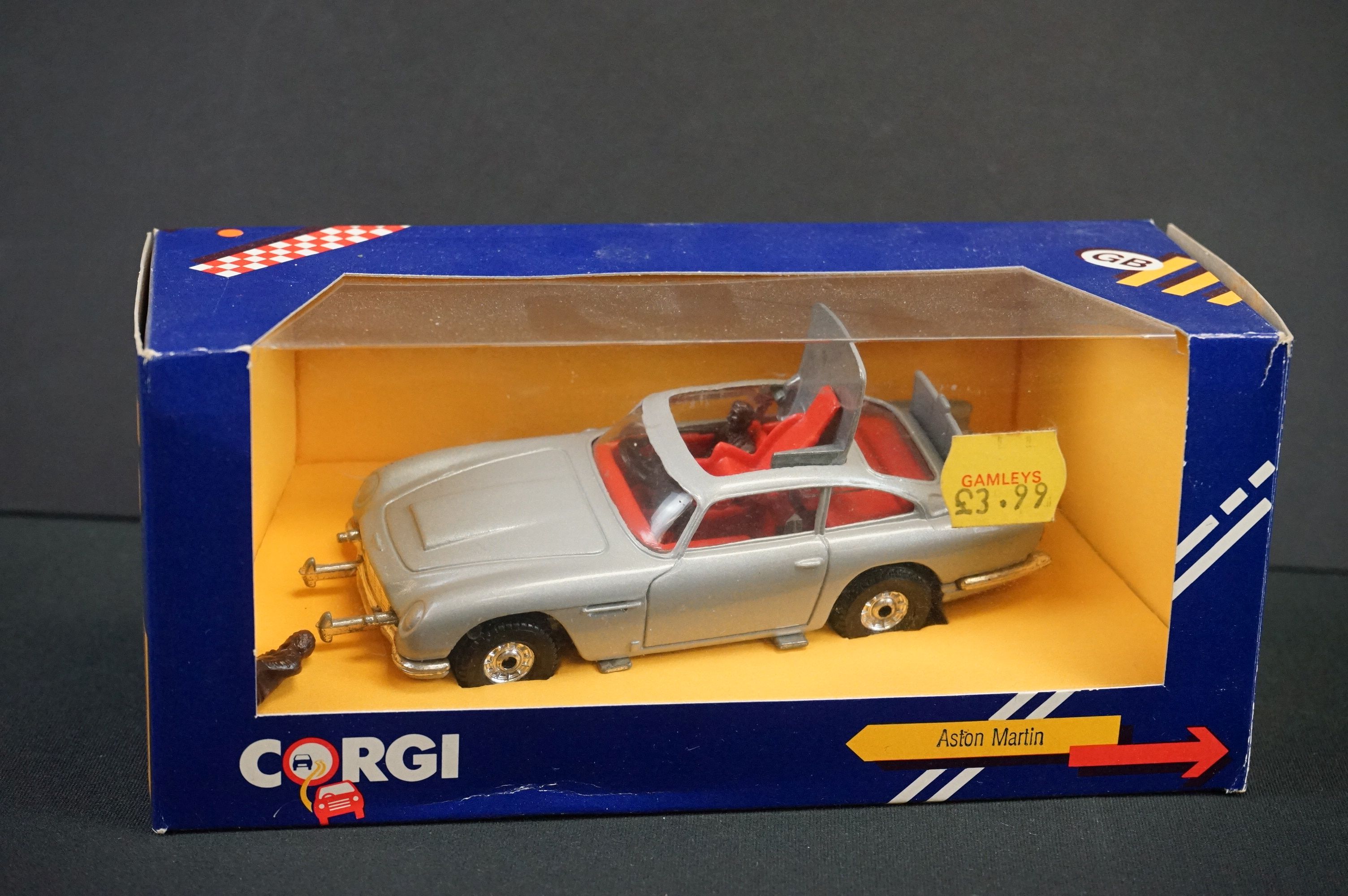 Seven boxed TV related diecast models to include 2 x Corgi Batman (1950's Jokermobile & 2000 - Bild 6 aus 8