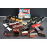 Around 28 OO gauge items of rolling stock to include Triang, Airfix, kit built examples etc