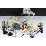 Star Wars - Collection of play worn Star Wars Vehicles & mini-rigs to include 1 x AT-ST, 1 x Rebel