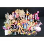 Quantity of contemporary dolls to include Furga, Hasbro Barbie, Bratz etc