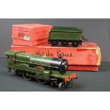 Boxed Hornby O gauge No 3C Clockwork Locomotive Caerphilly Castle 4-4-2 with boxed No 2 Special GW