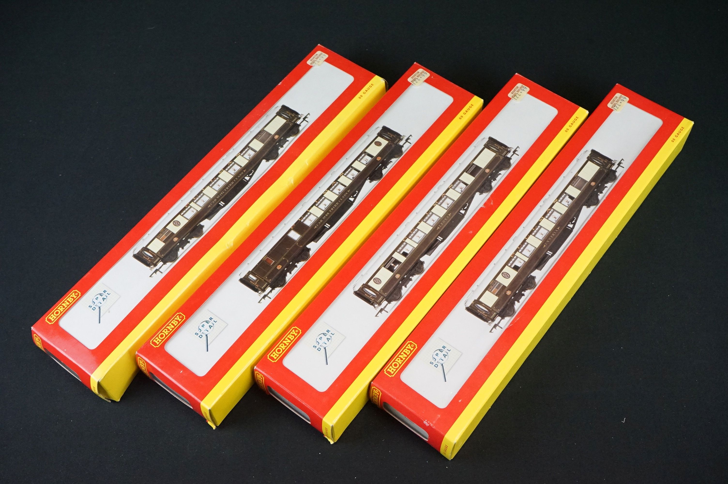 21 Boxed OO gauge items of rolling stock to include 12 x Hornby (features R4108 GWR Royal Mail TPO - Bild 10 aus 13