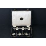 Cased set of James Walker Ltd Arts and Crafts silver plated spoons