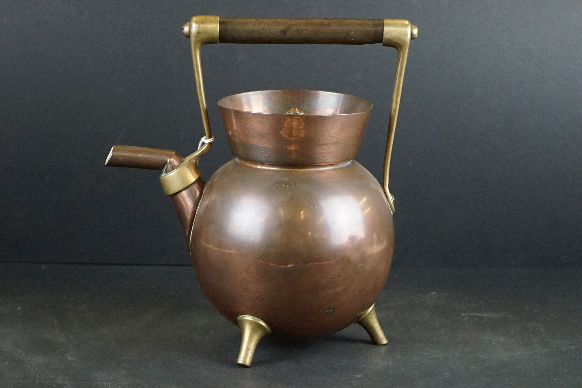 An antique Benham & Froud London, copper kettle c.1885 Christopher Dresser.