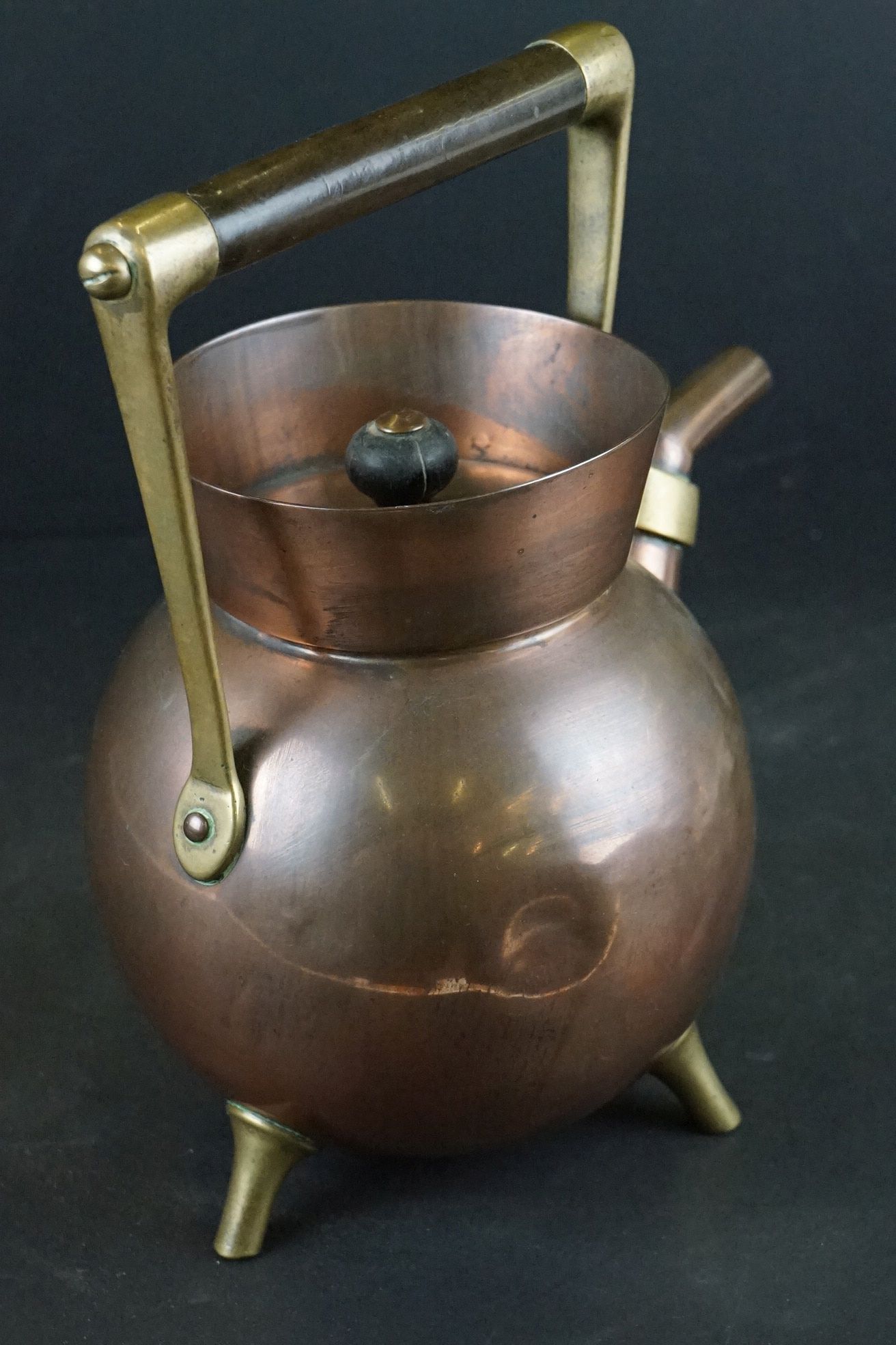 An antique Benham & Froud London, copper kettle c.1885 Christopher Dresser. - Image 4 of 7