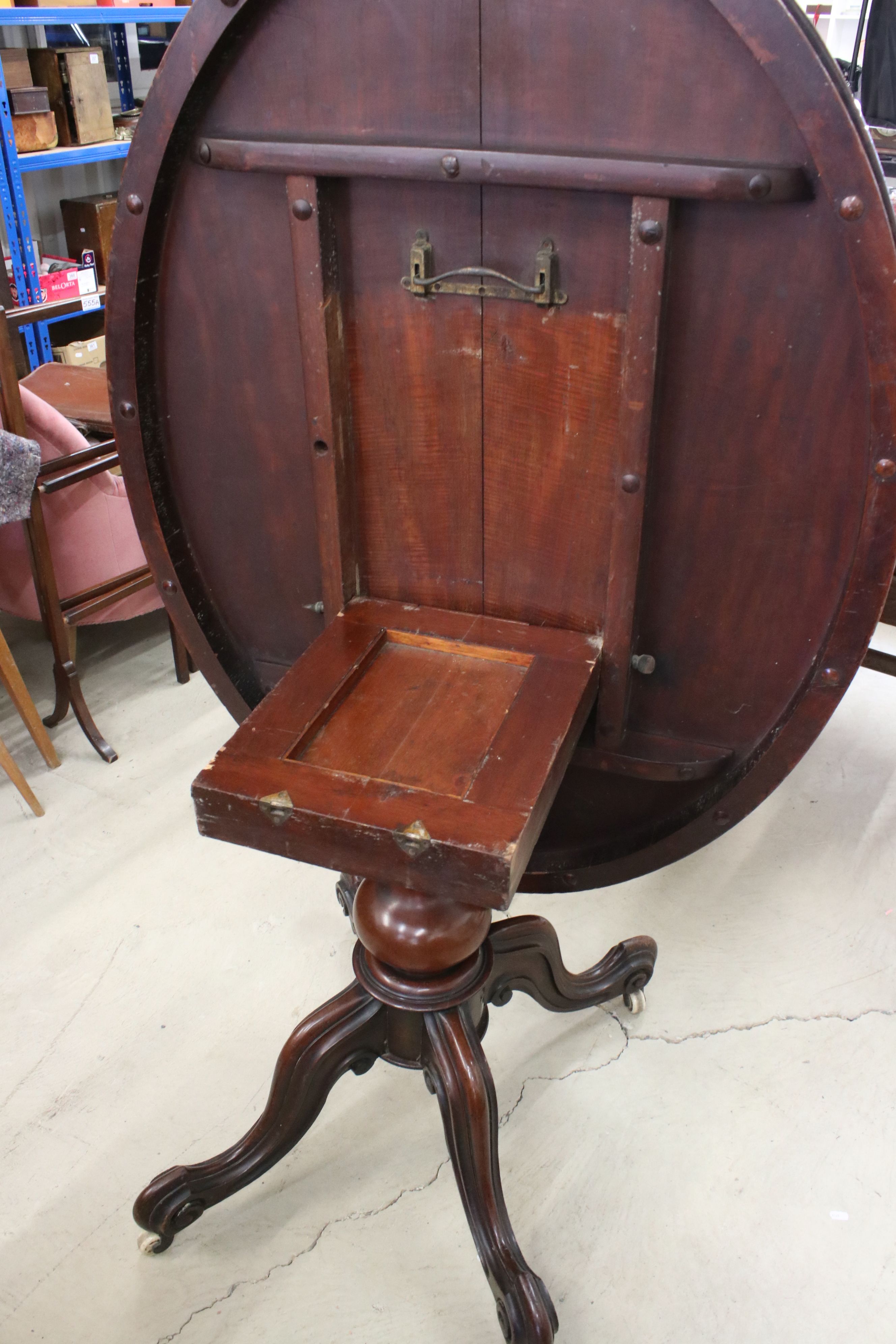 Victorian Mahogany Oval Tilt Top Breakfast Table on bulbous pedestal and four carved scrolling - Image 4 of 5