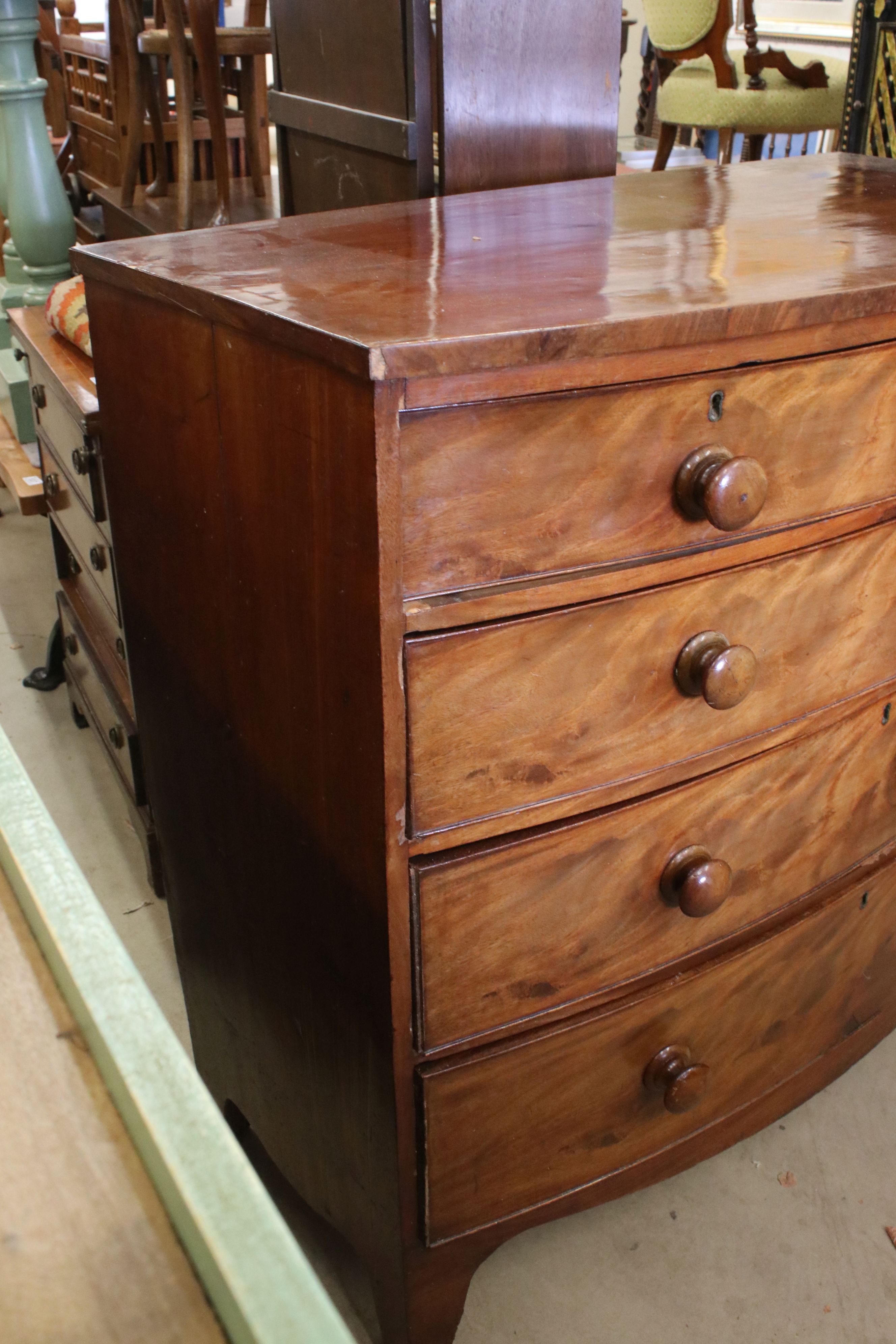 19th century Mahogany Bow Front Chest of Two Short over Three Long Drawers, raised on swept - Image 6 of 7