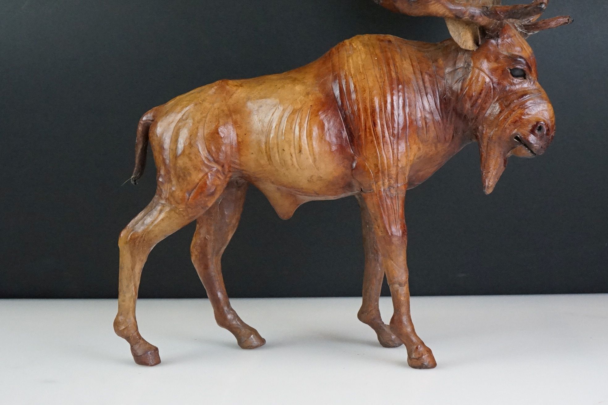Good quality leather model of a moose - Image 6 of 8