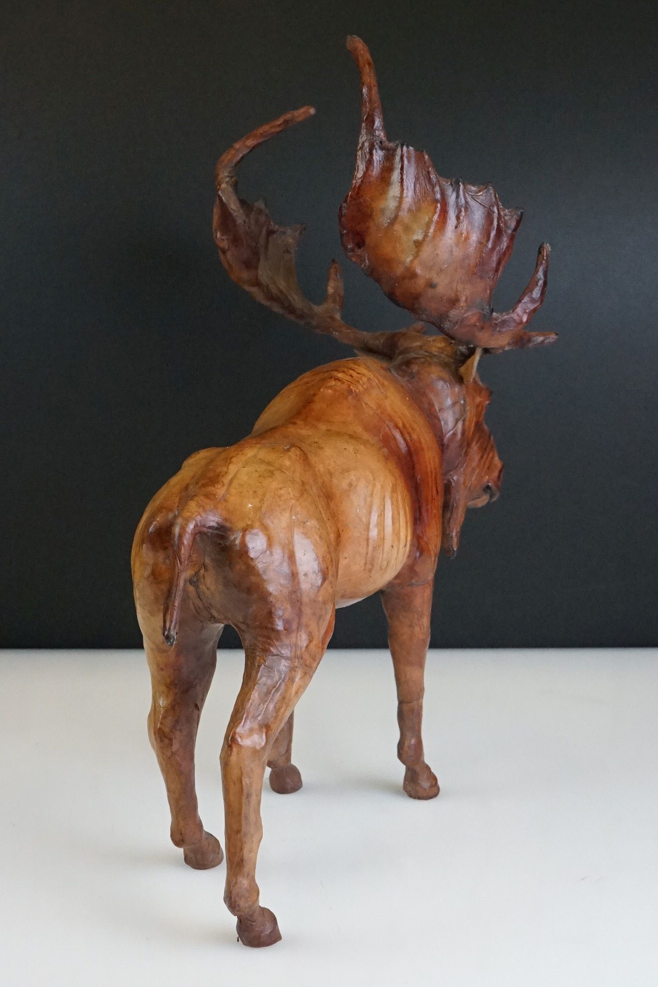 Good quality leather model of a moose - Image 8 of 8