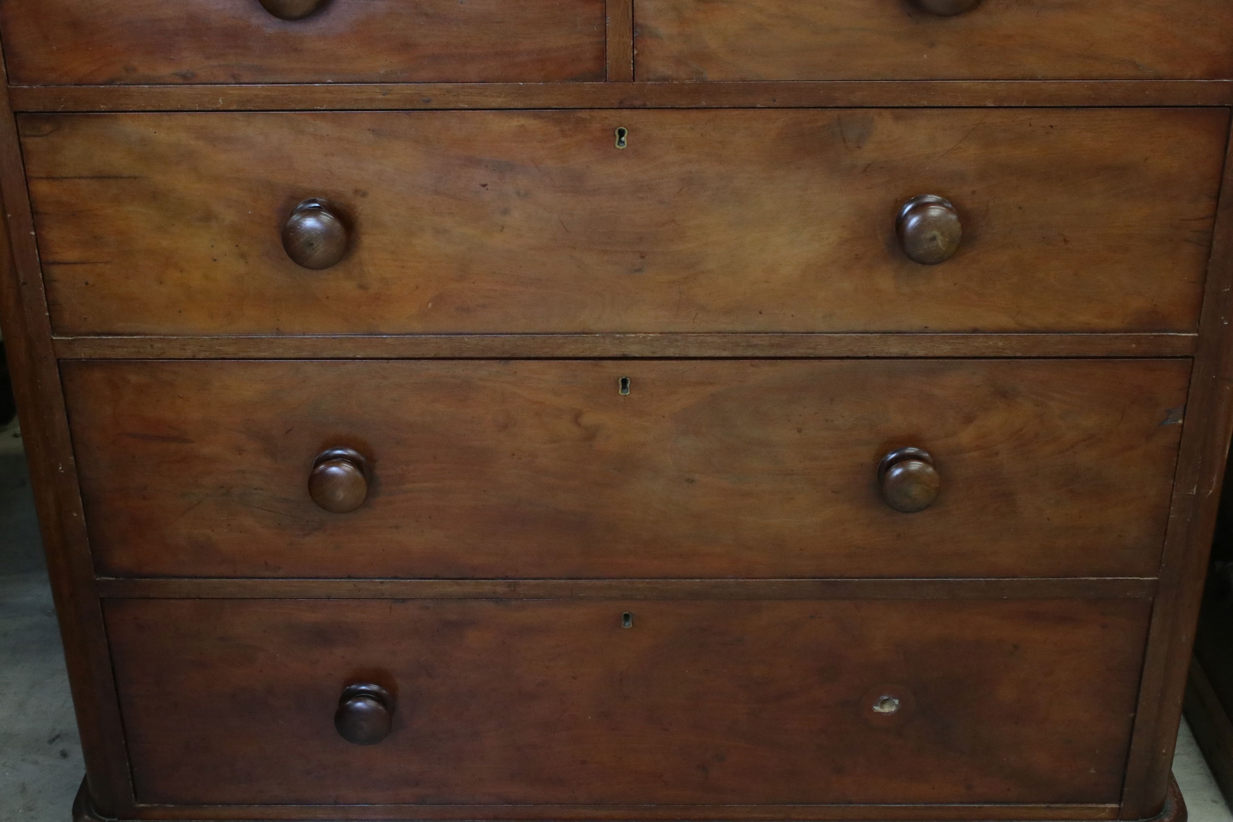 Victorian Mahogany Chest of Two Short over Three Long Drawers, raised on a plinth base, 120cm long x - Bild 3 aus 9