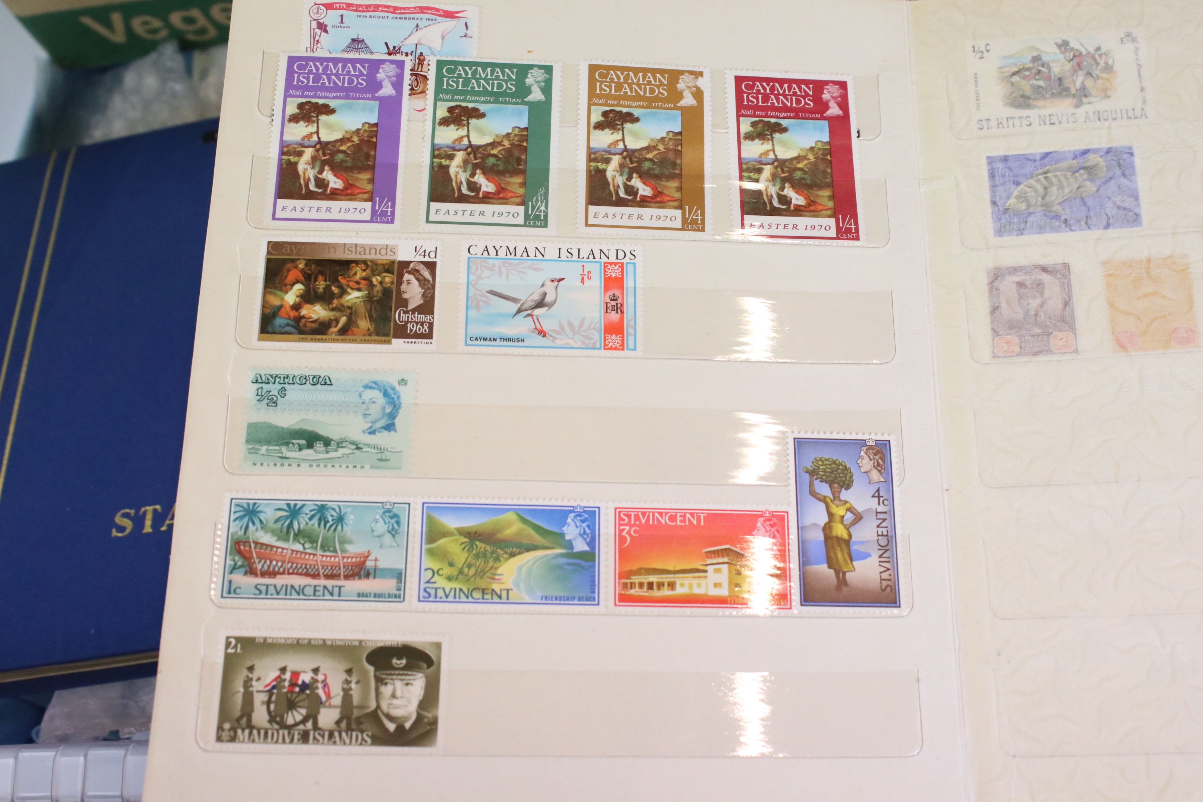 A large collection of British, Commonwealth and world stamps to include many Victorian examples - Bild 3 aus 8