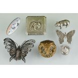 A Small collection of brooches to include a Norwegian sterling silver and enamel examples and a